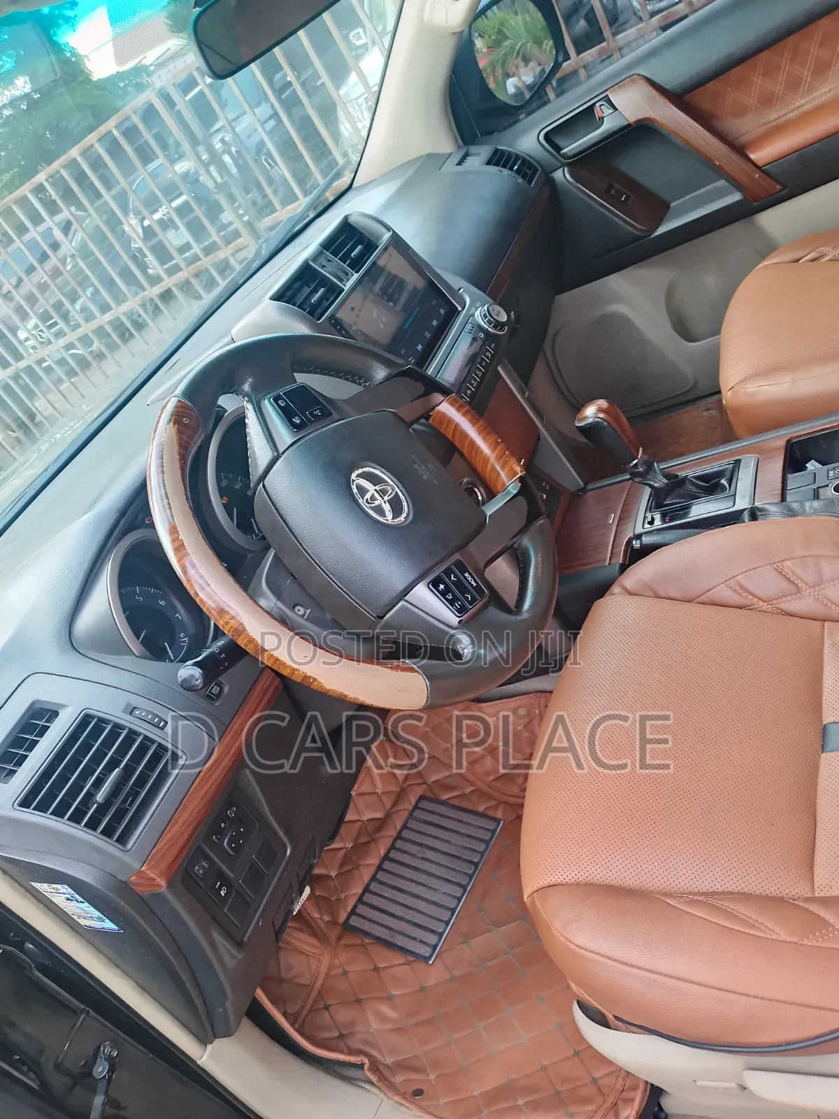 Toyota Land Cruiser Prado 2012 Black