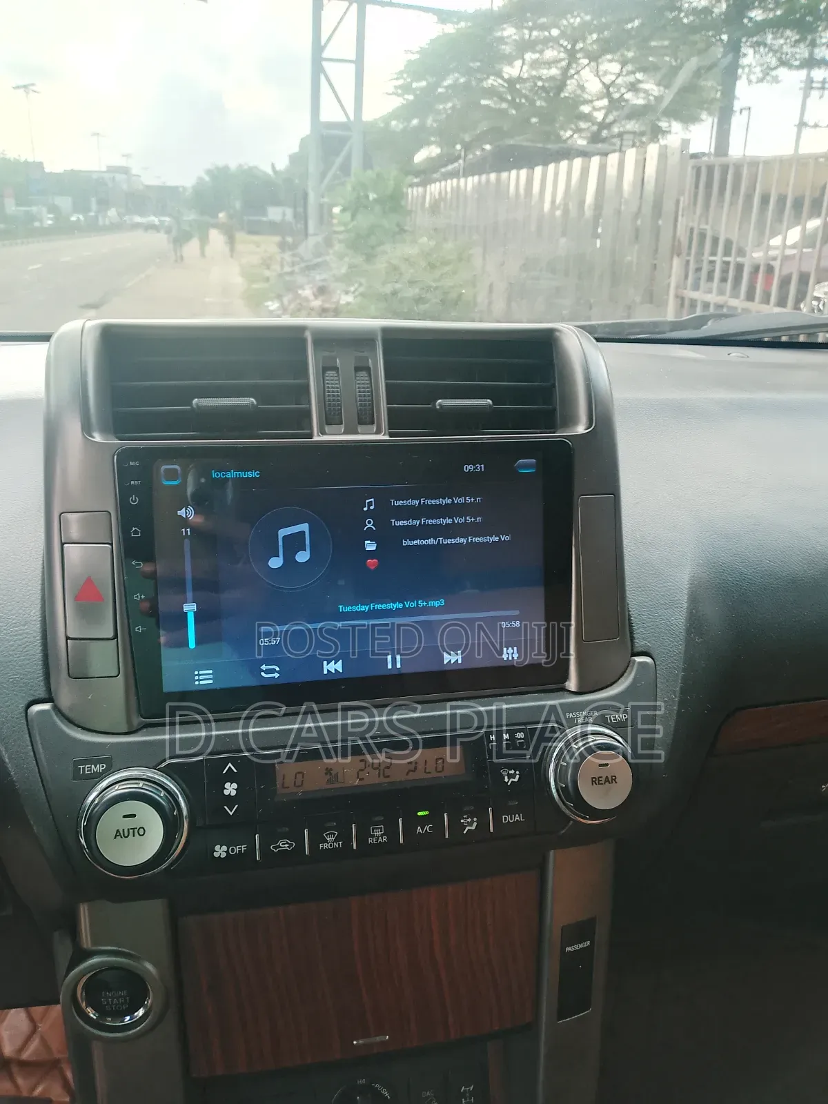 Toyota Land Cruiser Prado 2012 Black