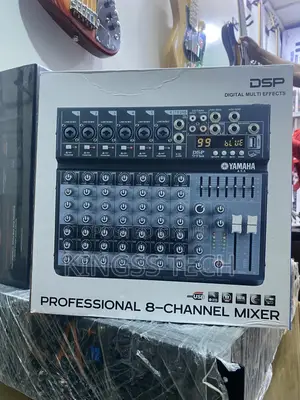 Yamaha DSP 8 Channel Professional Mixer