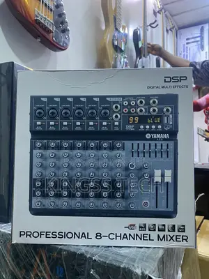 Yamaha DSP 8 Channel Professional Mixer