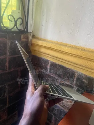 Laptop Apple MacBook 2015 4GB Intel Core i5 SSD 128GB