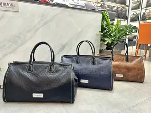 Unisex Matured Quality Hand Bag.