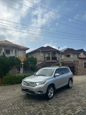 Toyota Highlander 2010 Silver