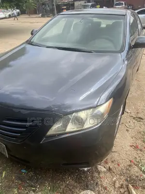 Toyota Camry LE 4dr Sedan (2.4L 4cyl 5A) 2008 Gray
