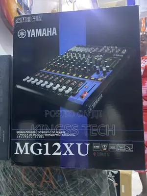Yamaha 12xu Console Professional Mixer