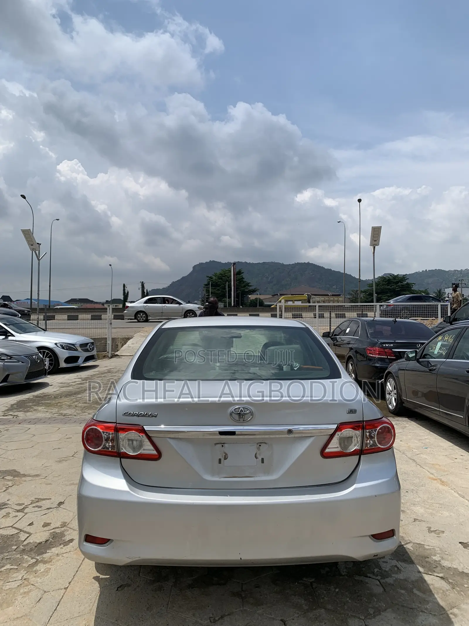 Toyota Corolla 2012 Silver