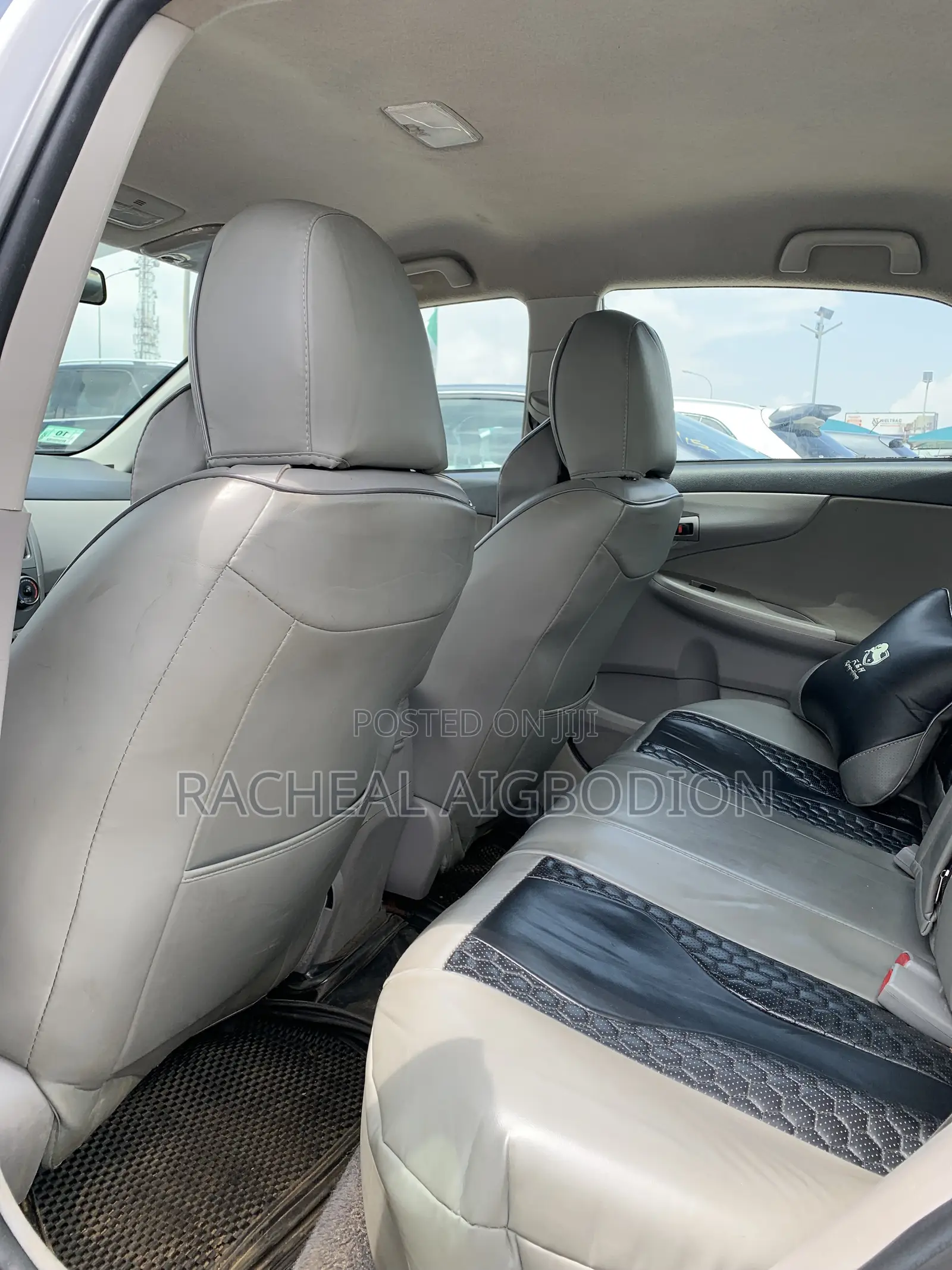 Toyota Corolla 2012 Silver