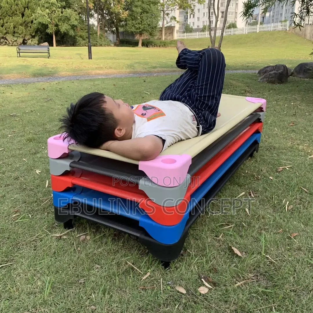 The Toddlers Stackable Bed