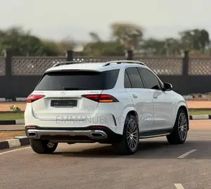 Mercedes-Benz GLE-Class GLE 450 4MATIC 2024 White