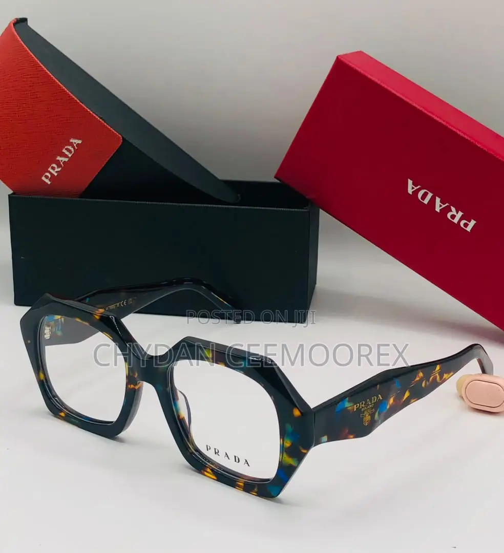 Quality Prada Glasses