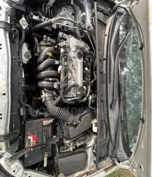 Toyota Corolla LE 4dr Sedan (1.8L 4cyl CVT) 2015 Silver