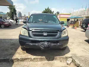 Honda Pilot 2004 Gray