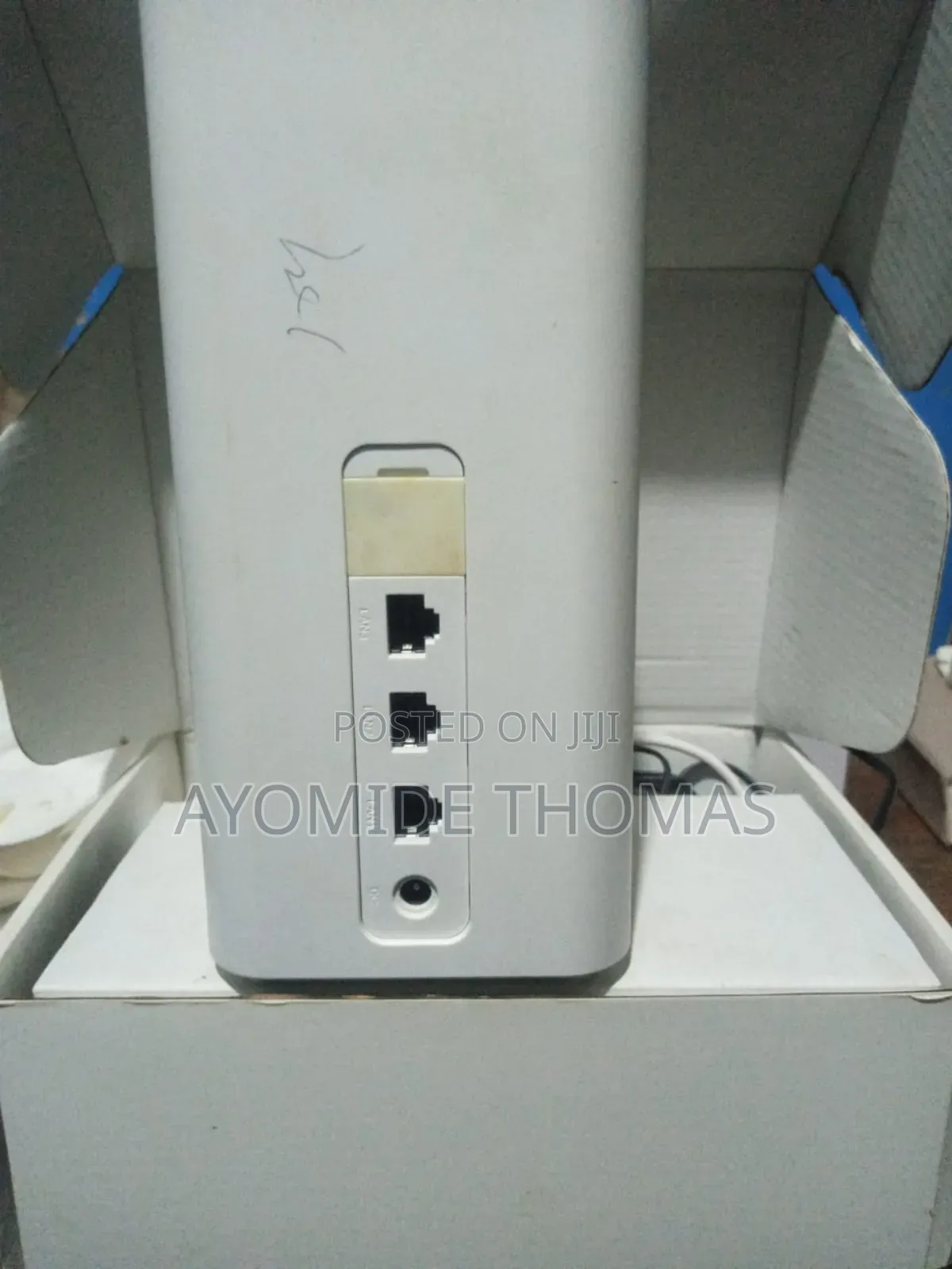 X25 Pro 5g Broadband Router.
