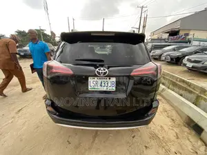 Toyota RAV4 Limited 4dr SUV (2.5L 4cyl 6A) 2014 Black