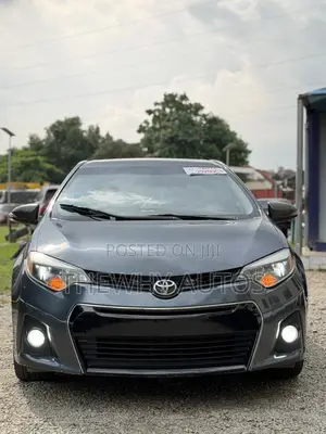 Toyota Corolla S Premium 4dr Sedan (1.8L 4cyl CVT) 2015 Gray