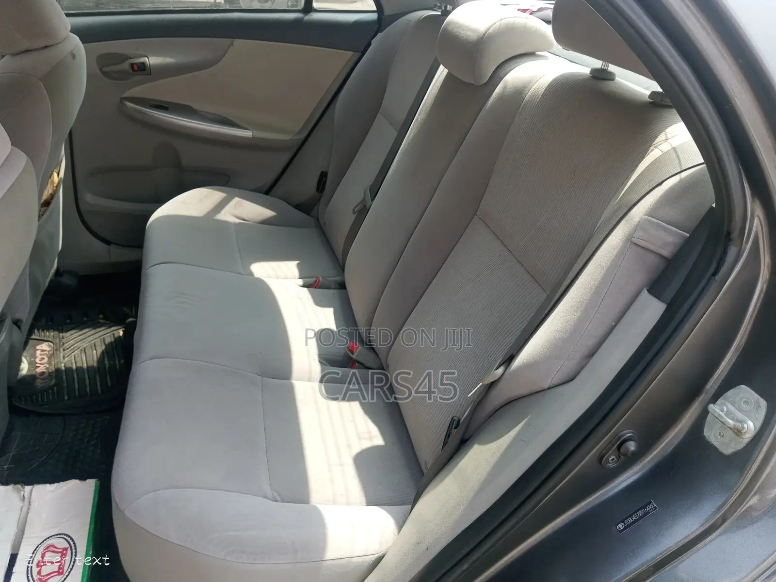 Toyota Corolla 2011 Gray