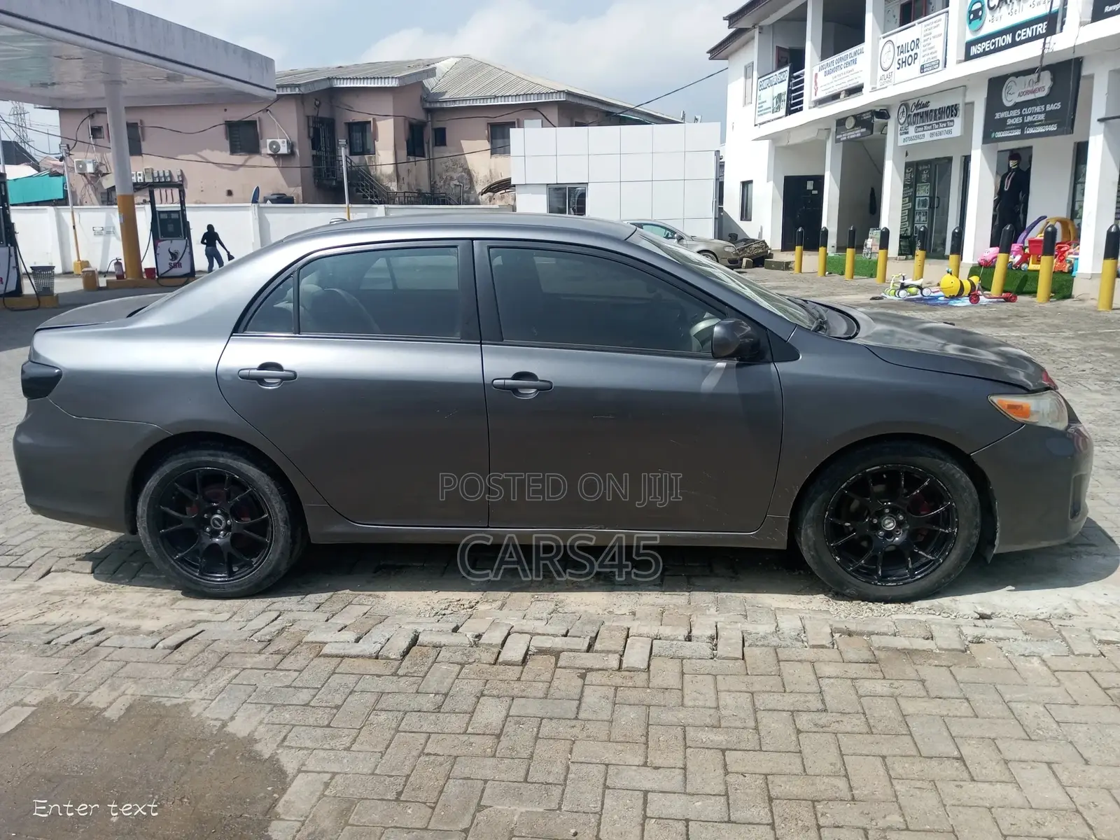 Toyota Corolla 2011 Gray