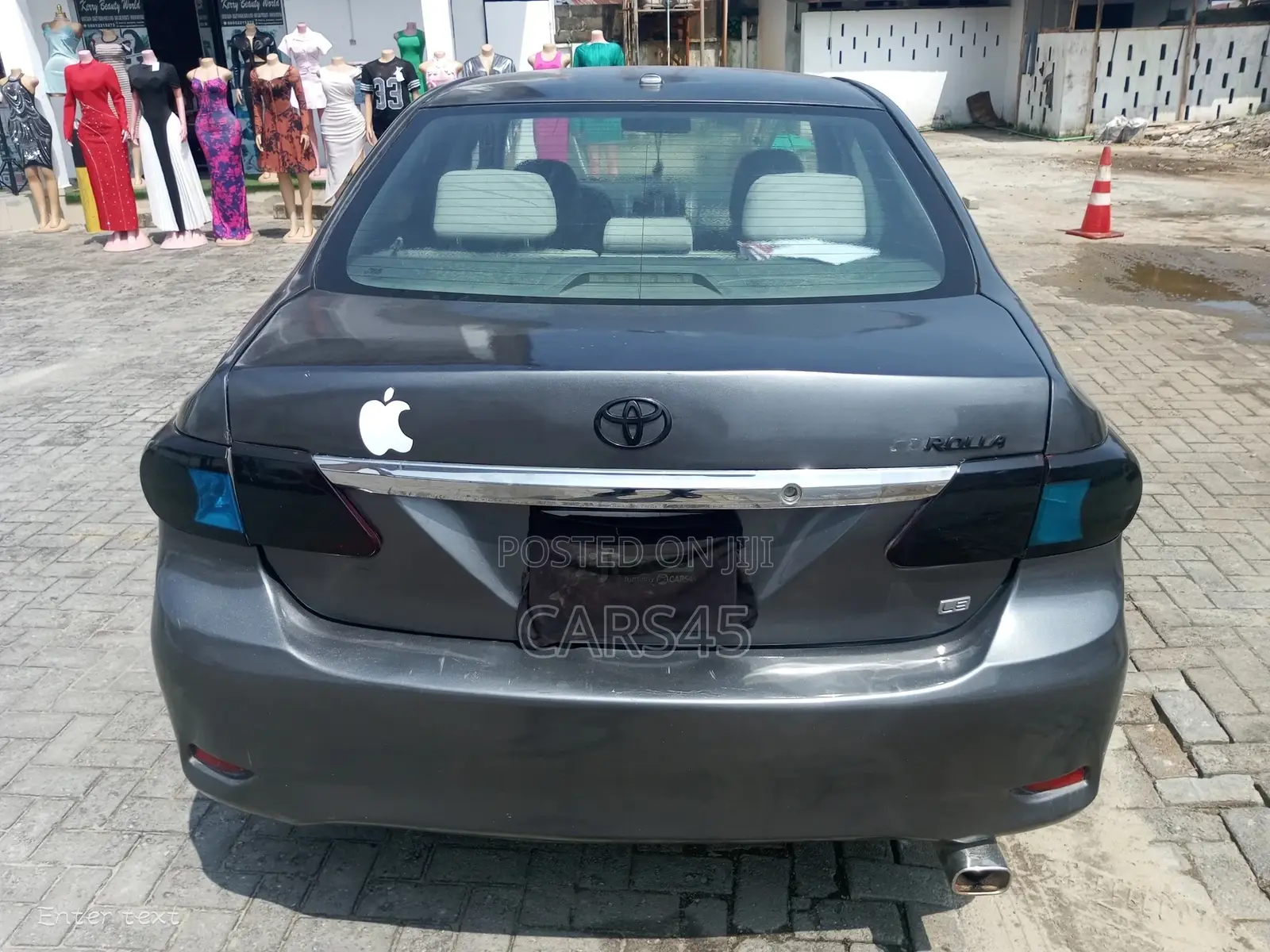 Toyota Corolla 2011 Gray