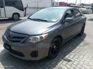 Toyota Corolla 2011 Gray