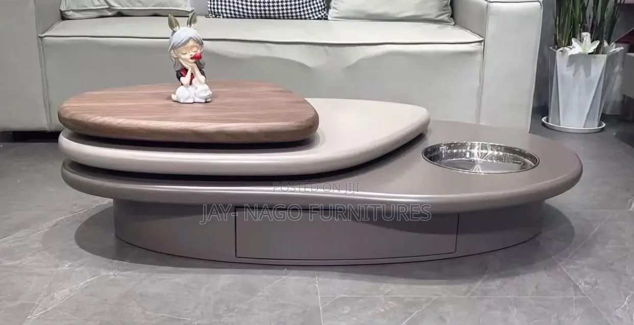 Magic Rotating Table