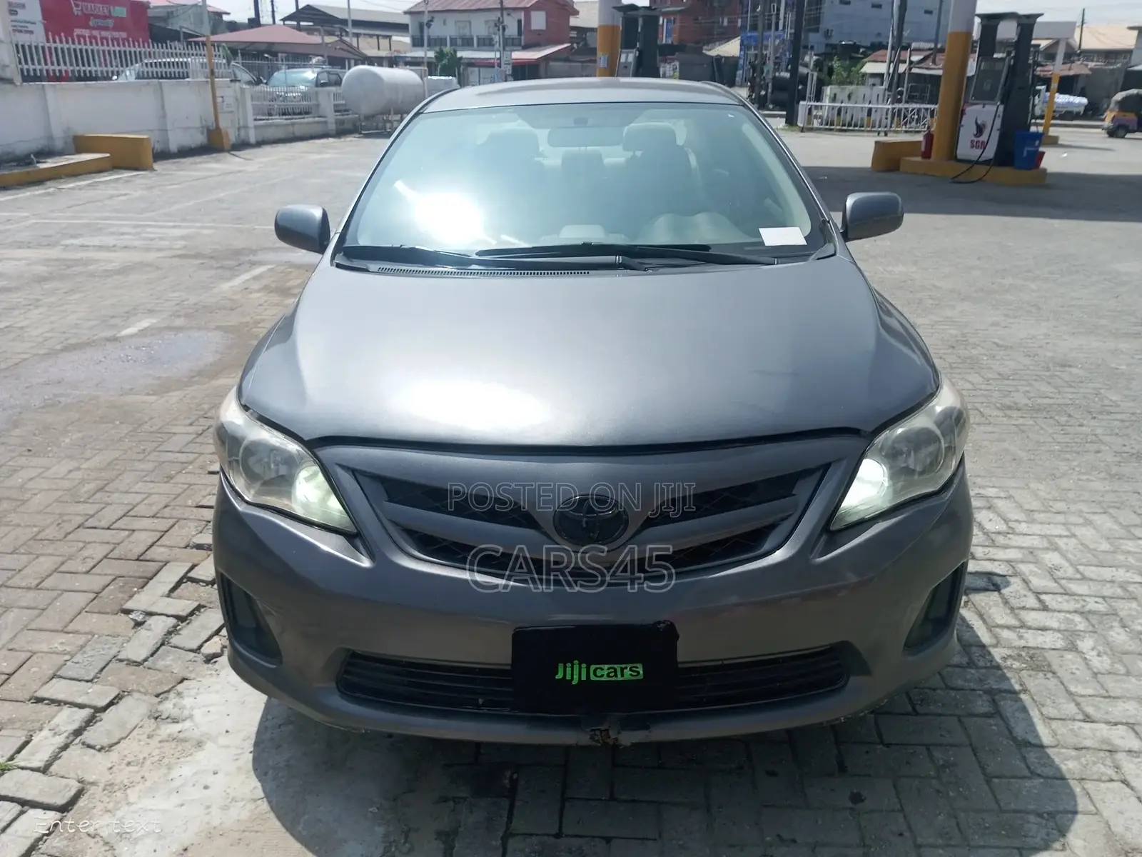 Toyota Corolla 2011 Gray