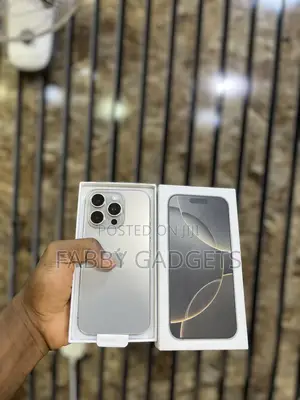 Apple iPhone 16 Pro 128 GB Silver