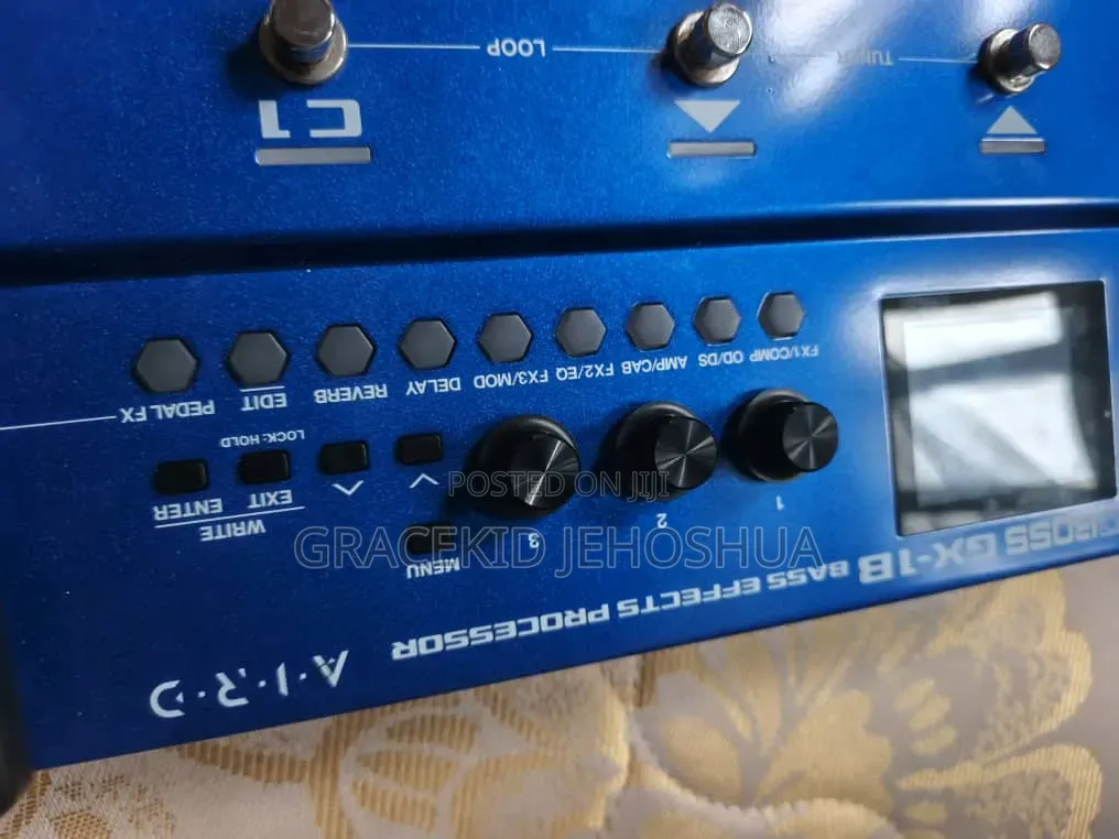 GX1B Boss Multi Processor Bass Guitar Effect