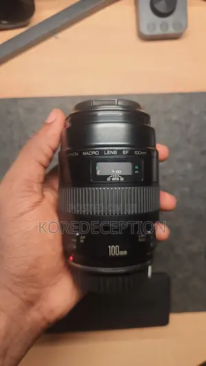 Canon 100mm Macro EF Lens
