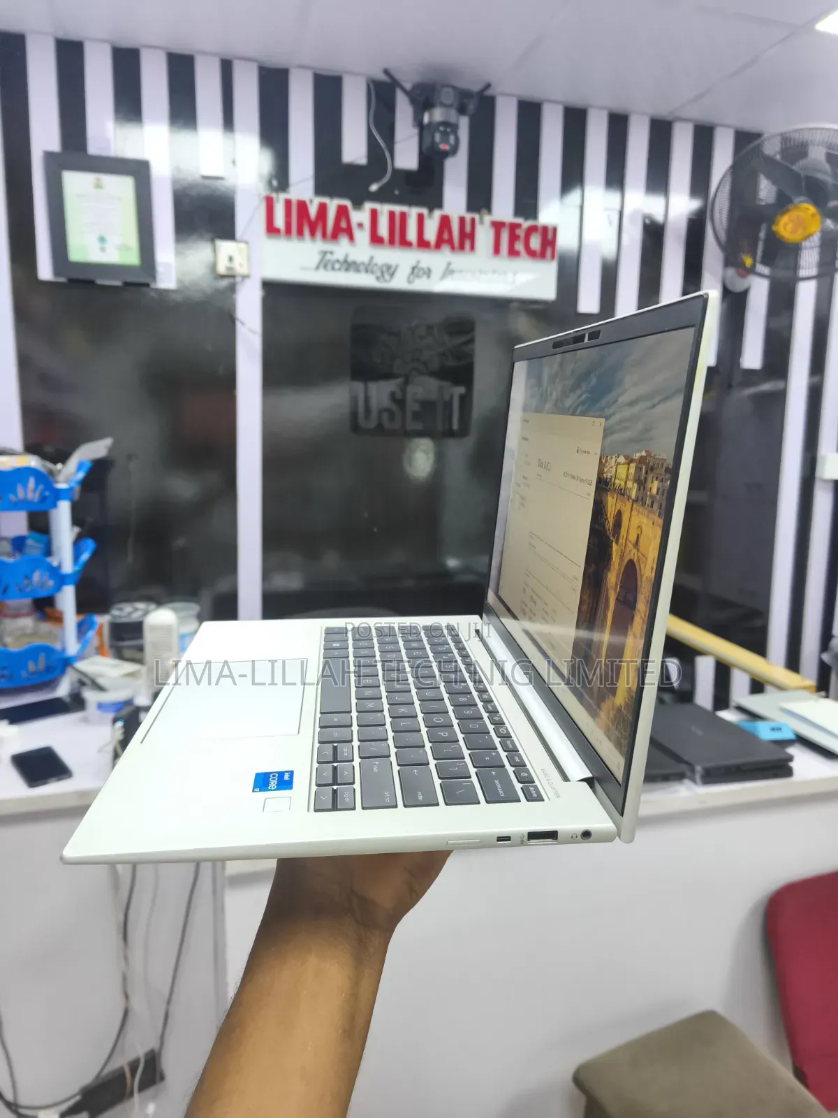 Laptop HP EliteBook 840 G9 16GB Intel Core i7 SSD 512GB