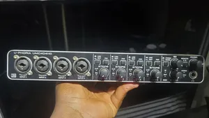 Behringer Uphoria UMC 404HD