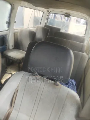 Toyota HiAce 2009 White