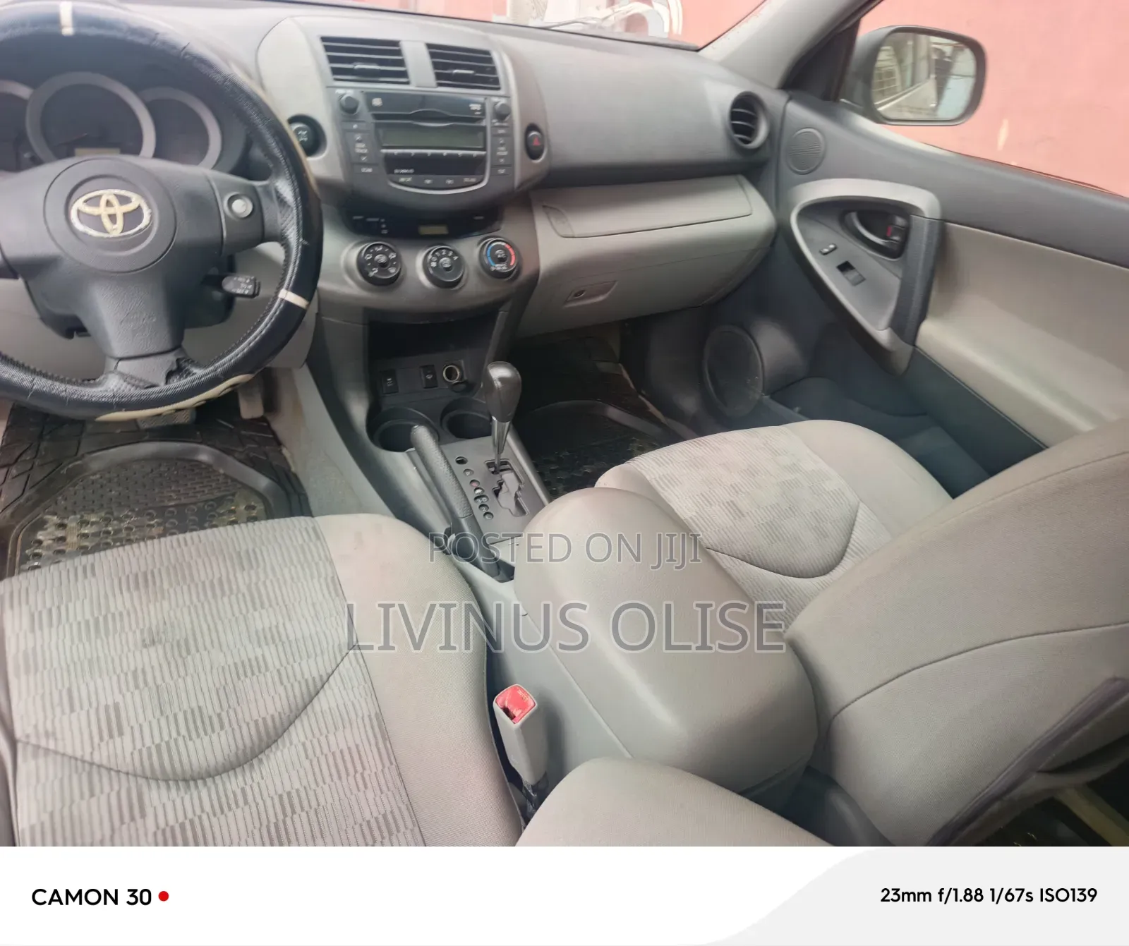 Toyota RAV4 2010 Silver