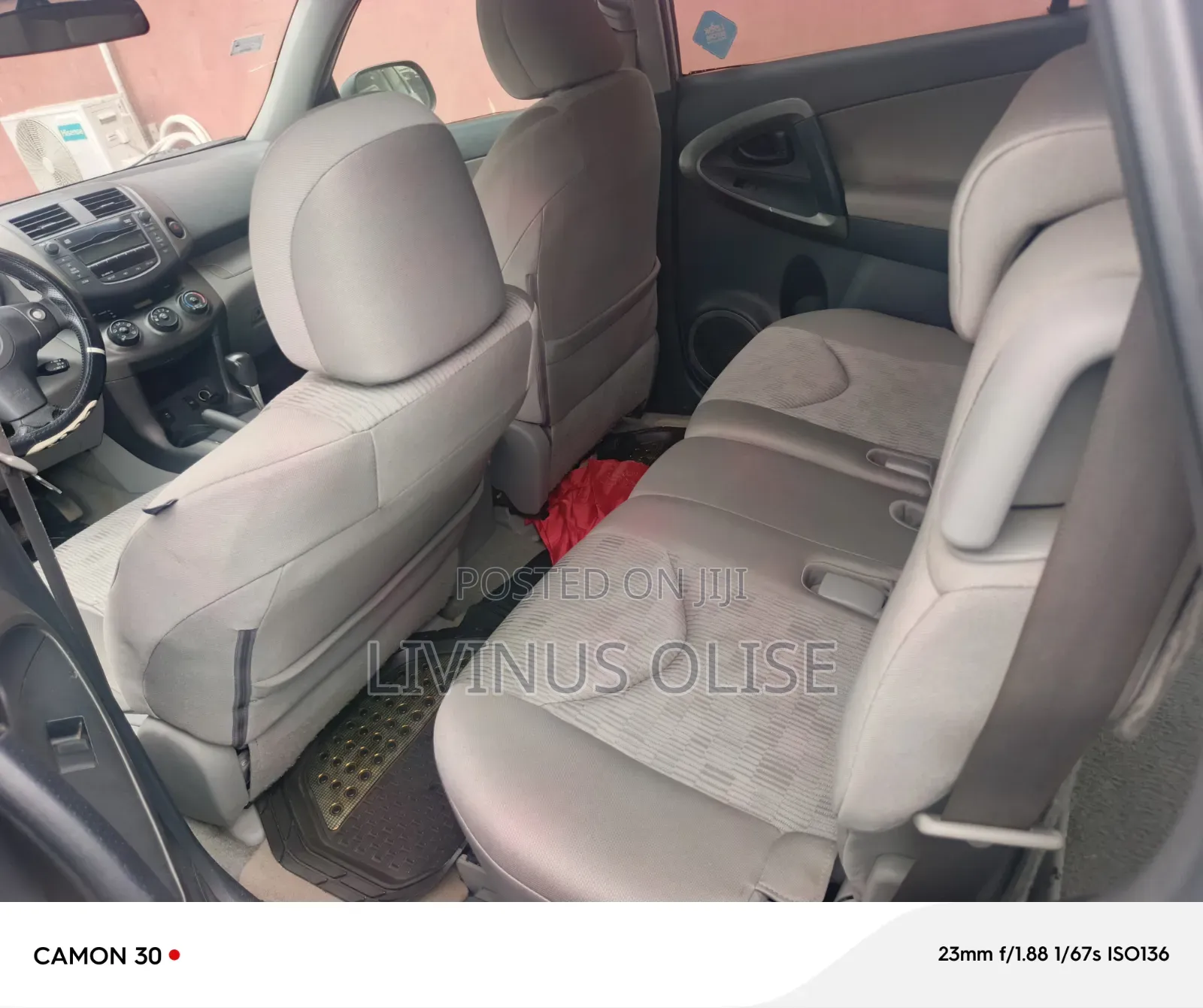 Toyota RAV4 2010 Silver