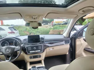 Mercedes-Benz GLE-Class 2017 Gray