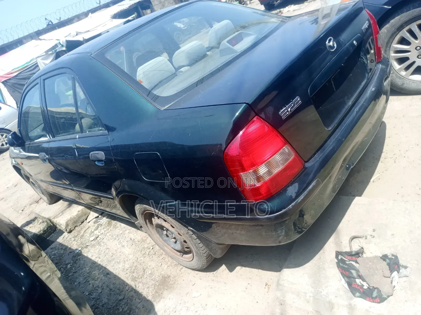 Mazda 323 1.6 2003 Green