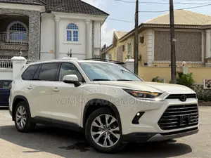 Toyota Grand Highlander Limited AWD 2024 White