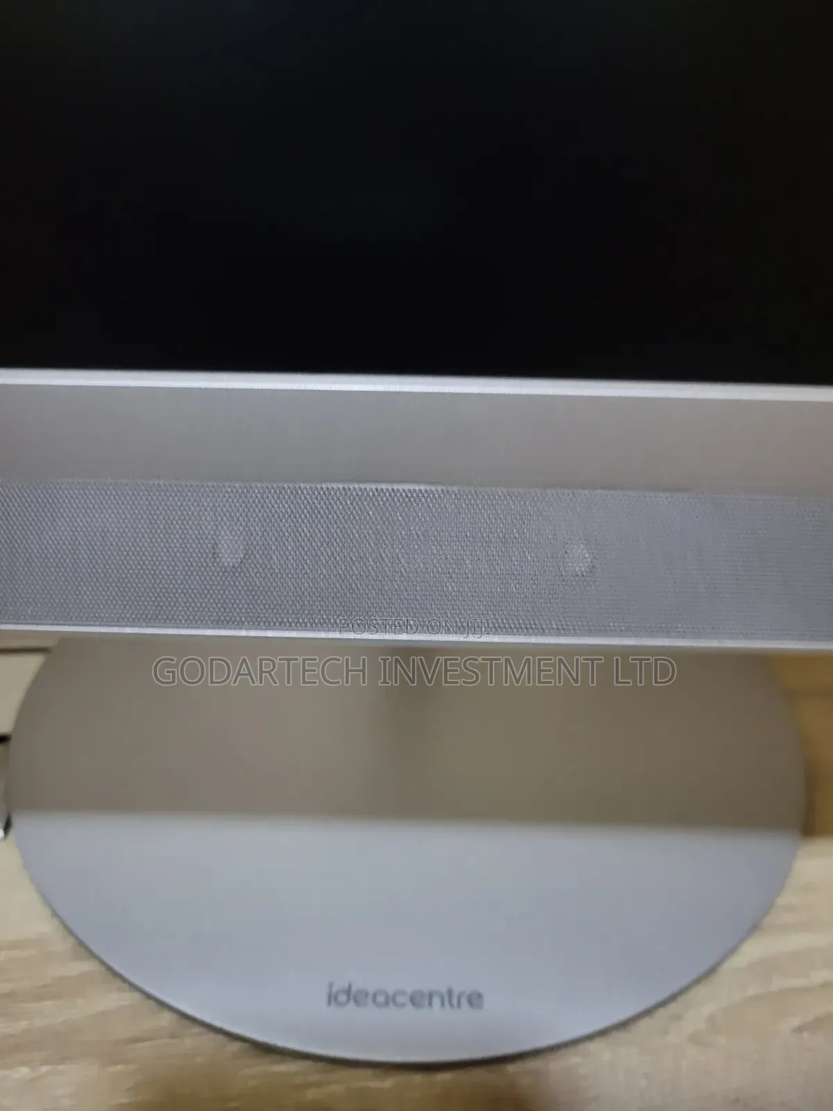 New Lenovo ideacentre AIO 520 8GB Intel Core i3 SSD 256GB