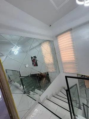 Furnished 4bdrm Duplex in Orchid Road, Chevron for rent