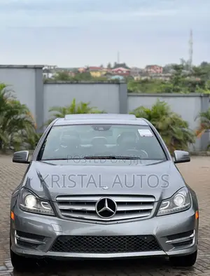 Mercedes-Benz C300 Sport 4Matic Sedan AWD (3.5L 6cyl 7A) 2014 Gray