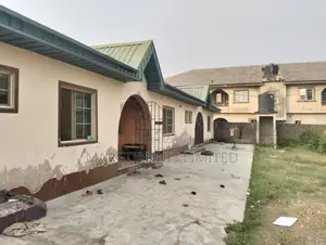 6bdrm Block of Flats in Abule, Ibeshe / Ikorodu for sale