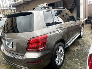 Mercedes-Benz GLK-Class 2013 Brown