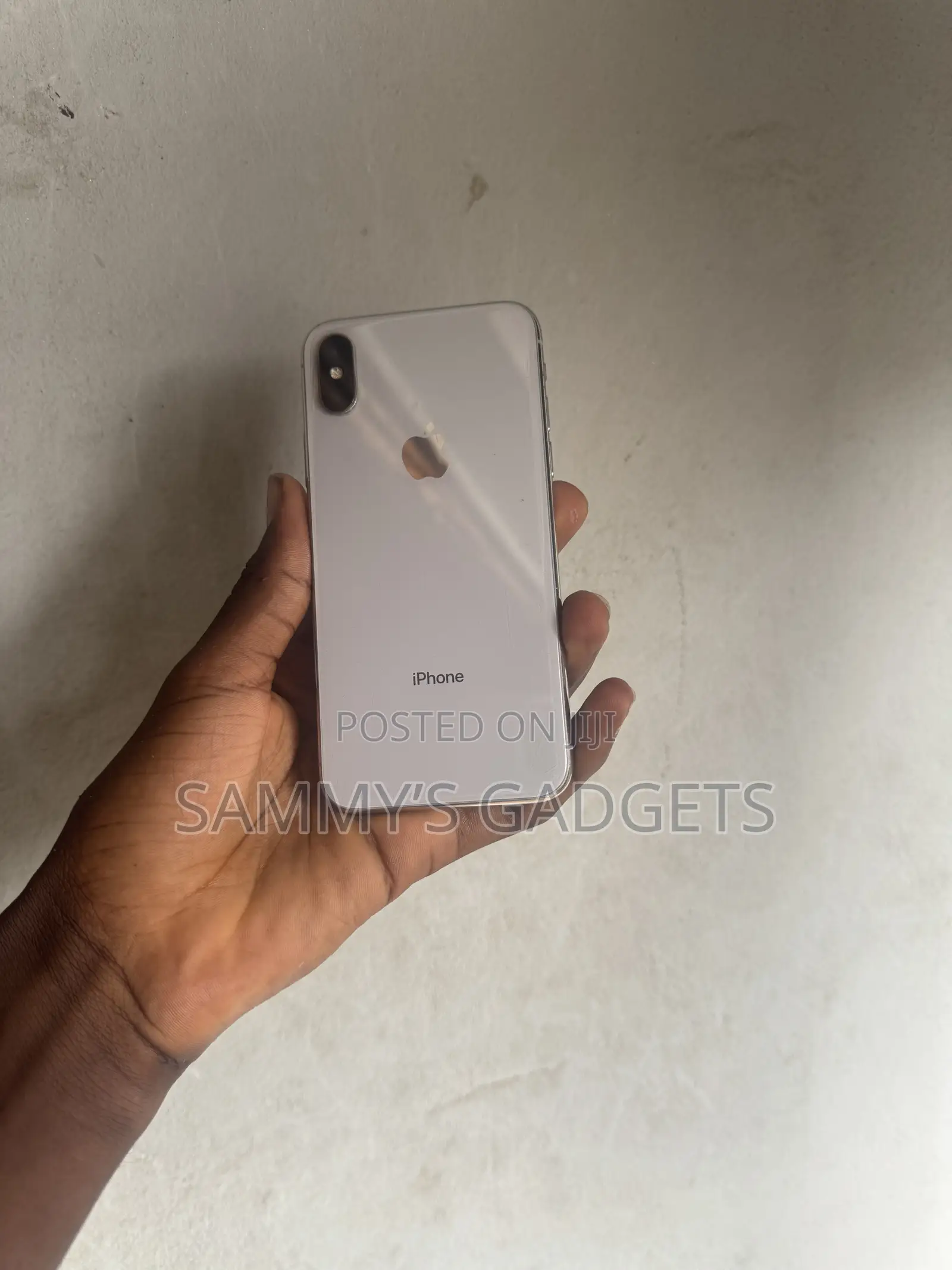 Apple iPhone X 256 GB White