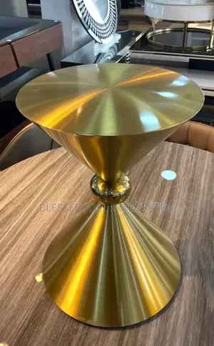 Side Stool Gold