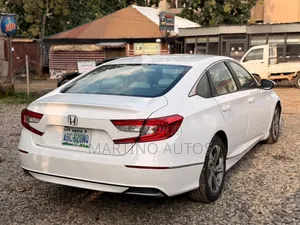 Honda Accord 2019 White