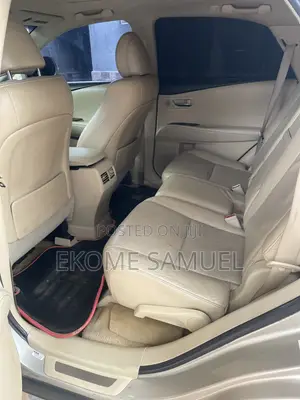 Lexus RX 2011 Gold