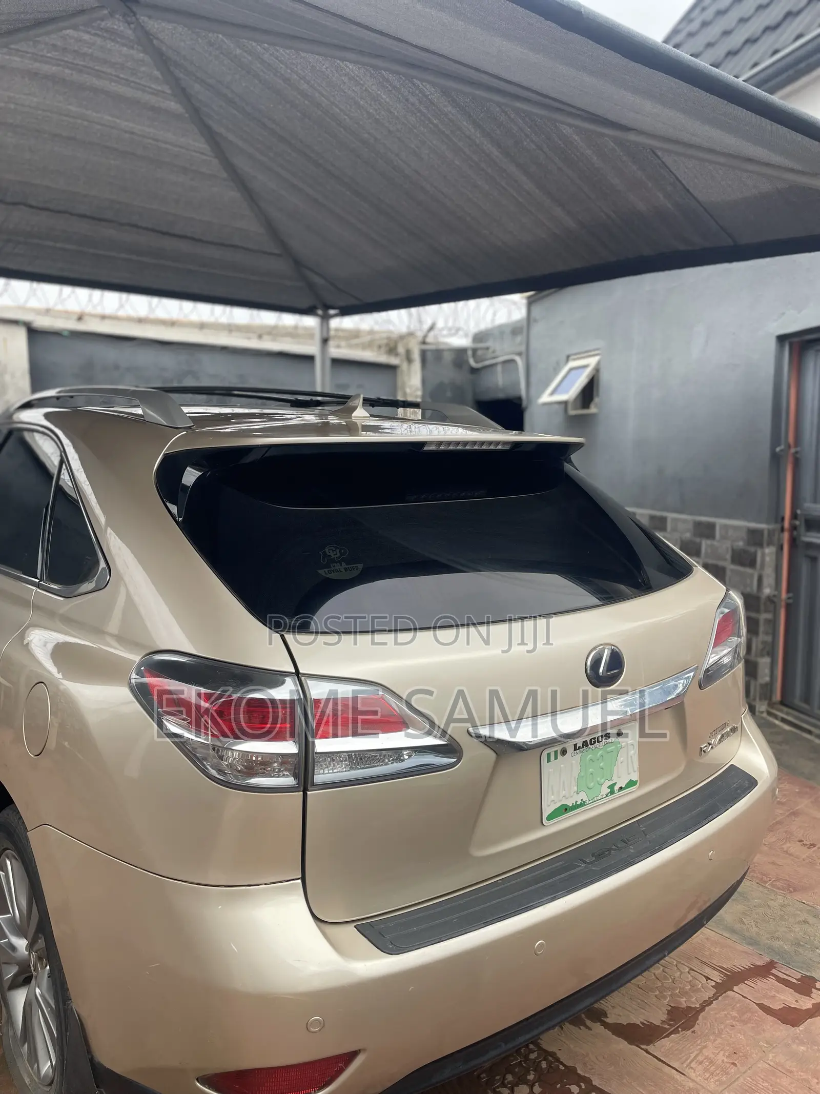Lexus RX 2011 Gold