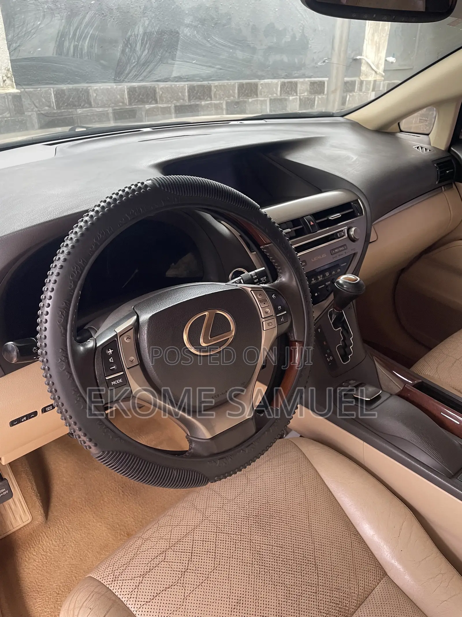 Lexus RX 2011 Gold