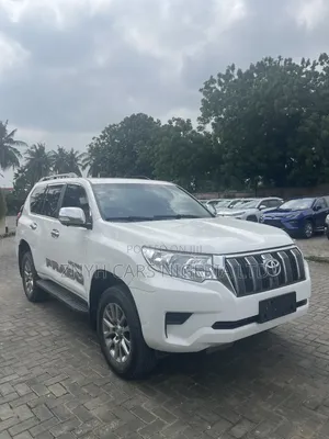 Toyota Land Cruiser Prado 2019 White
