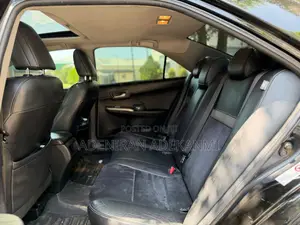 Toyota Camry SE V6 4dr Sedan (3.5L 6cyl 6A) 2013 Black