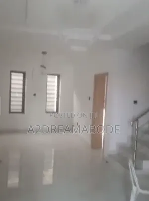 4bdrm Duplex in Magodo Phase 1 for rent